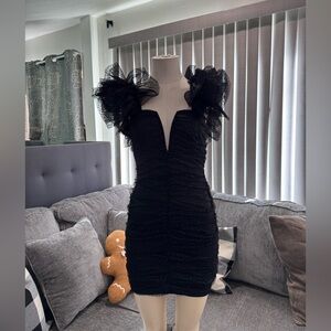 🌸AMTIOUS promo short dress ✨